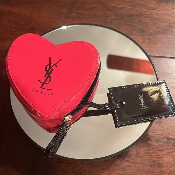 YSL - SAINT LAURENT Beaute Heart Pouch w/Mirror Set - Picture 6 of 9